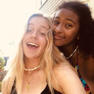 Meet your Posher, Emma